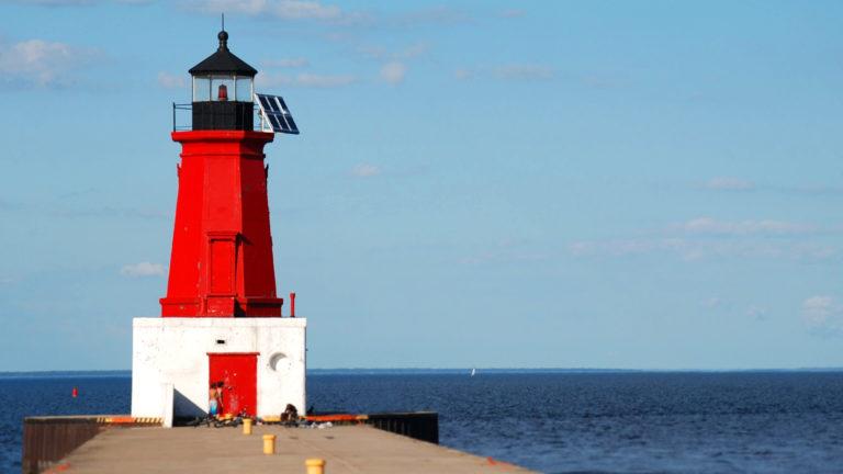 red lighthouse