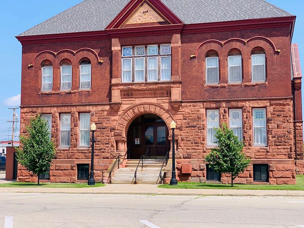 Exterior of the old City Hall of Escanaba